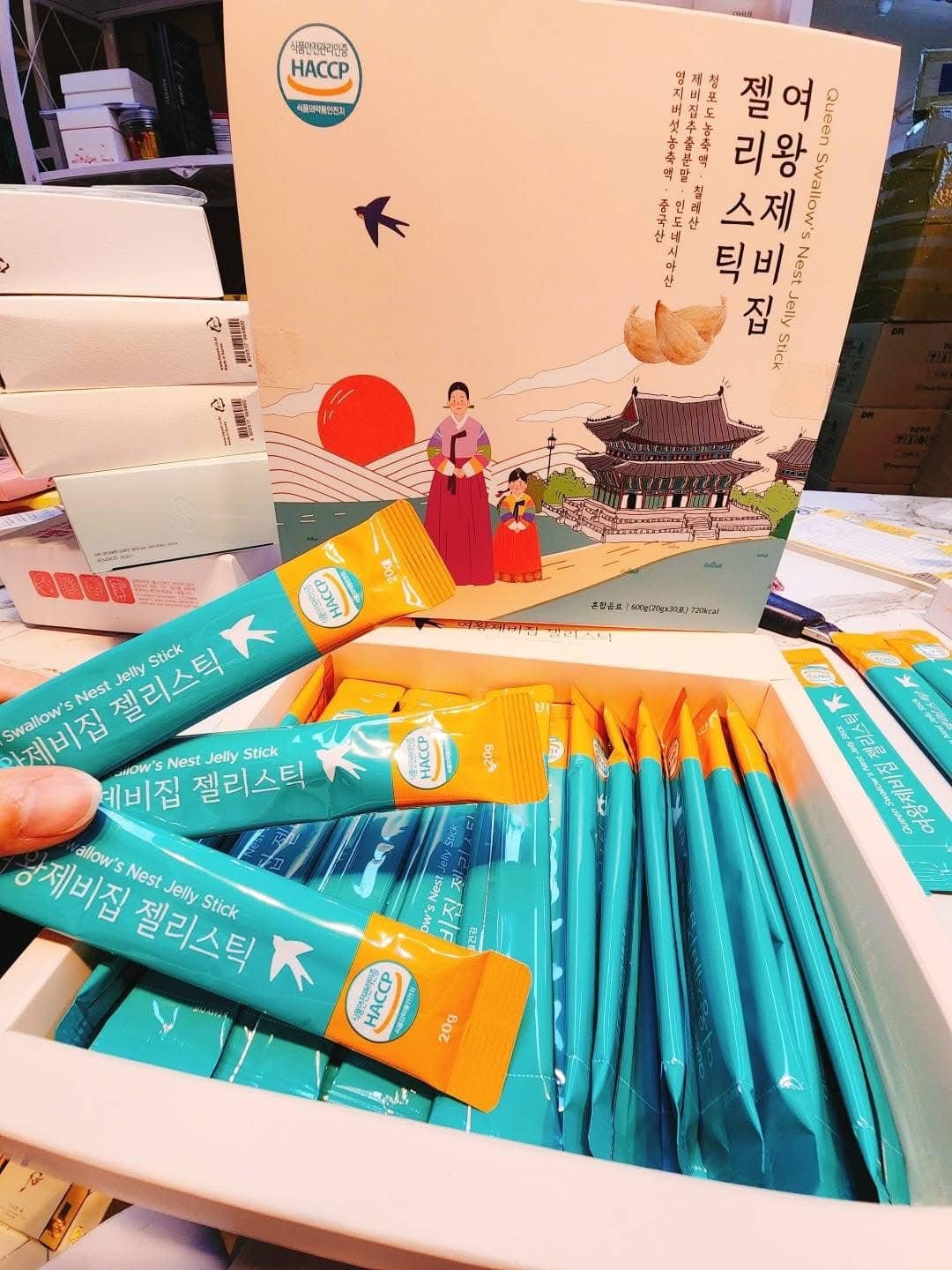 Thạch Tổ Yến Linh Chi Collagen - Image 2